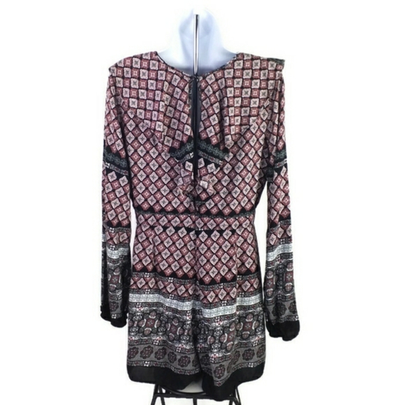 Wild Blue Sadie Robertson Ruffled Long Sleeve Shorts Romper Womens Multicolor L - Picture 3 of 16